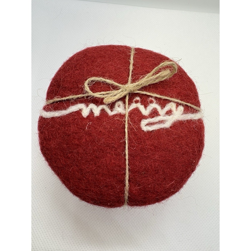 Handmade Red Felt Coasters Set‎ Of 4 Merry Design Wool Felt Round Christmas